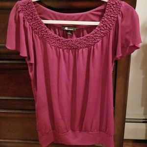 Fushia/purple short sleeve blouse